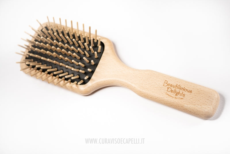Spazzola Antistatica per Capelli Medio Lunghi in Legno di Faggio Cerato beautilicious